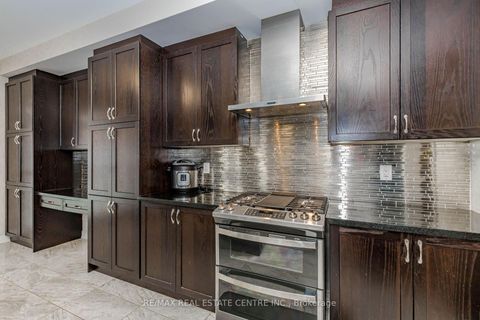 Photo 12 at 1332 Blackmore Street, Alcona, Innisfil