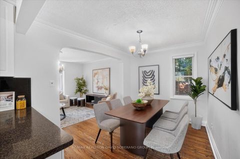 Photo 7 at 122 Mcgillivray Avenue, Nortown, Toronto