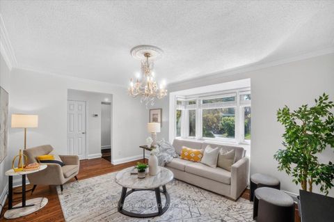 Photo 9 at 122 Mcgillivray Avenue, Nortown, Toronto