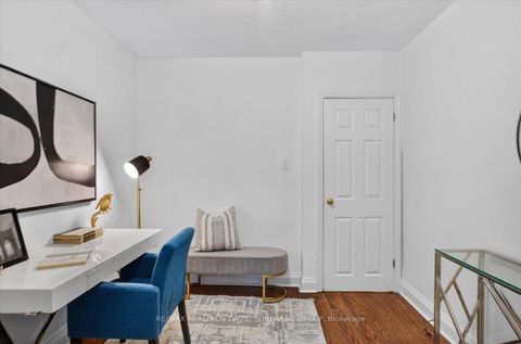 Photo 18 at 122 Mcgillivray Avenue, Nortown, Toronto