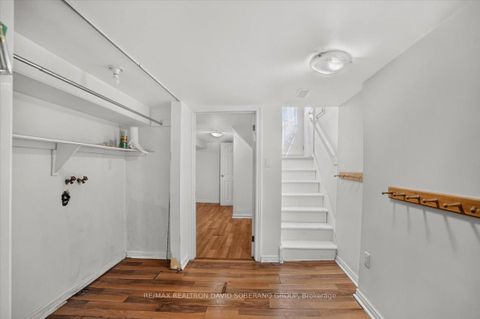 Photo 30 at 122 Mcgillivray Avenue, Nortown, Toronto