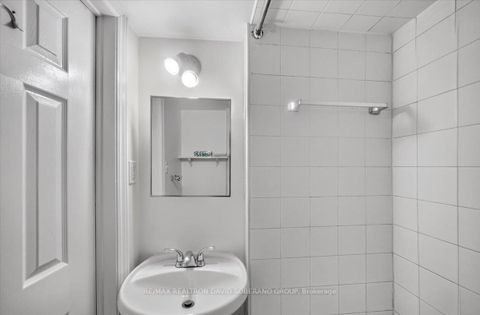 Photo 32 at 122 Mcgillivray Avenue, Nortown, Toronto