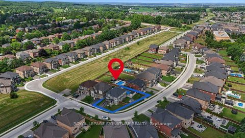 Photo 2 at 228 Reg Harrison Trail, Glenway Estates, Newmarket