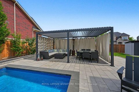 Photo 42 at 228 Reg Harrison Trail, Glenway Estates, Newmarket