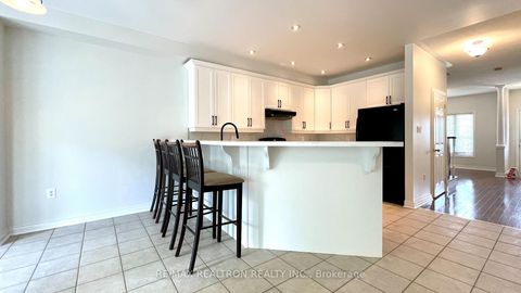 Photo 7 at 123 Woodbury Crescent, Summerhill Estates, Newmarket