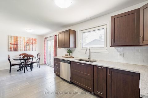 Photo 6 at 201 Parkside Crescent, Stroud, Innisfil