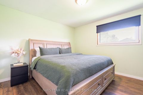 Photo 12 at 201 Parkside Crescent, Stroud, Innisfil