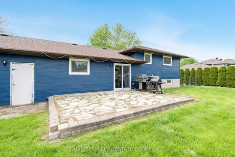 Photo 23 at 201 Parkside Crescent, Stroud, Innisfil