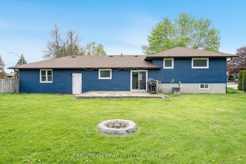 Photo 24 at 201 Parkside Crescent, Stroud, Innisfil