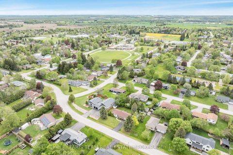 Photo 29 at 201 Parkside Crescent, Stroud, Innisfil
