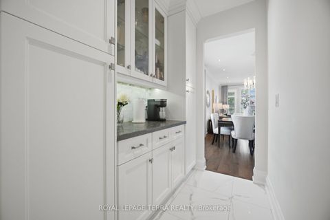 Photo 9 at 27 Minford Avenue, Maryvale, Toronto