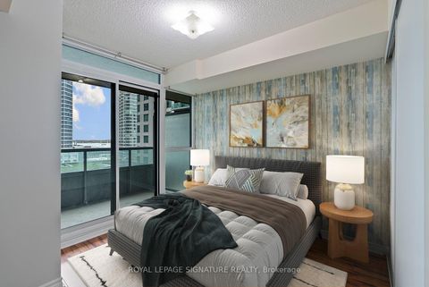 Photo 9 at 801 - 19 Grand Trunk Crescent, Waterfront Communities C1, Toronto