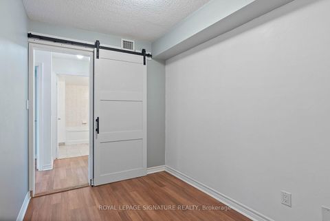 Photo 21 at 801 - 19 Grand Trunk Crescent, Waterfront Communities C1, Toronto