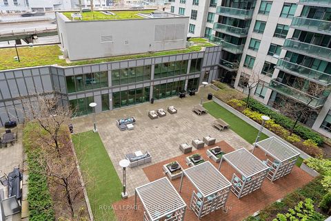 Photo 24 at 801 - 19 Grand Trunk Crescent, Waterfront Communities C1, Toronto