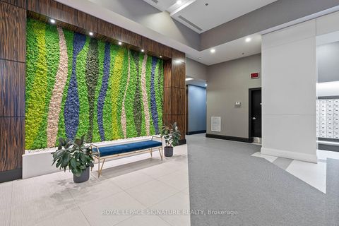 Photo 27 at 801 - 19 Grand Trunk Crescent, Waterfront Communities C1, Toronto