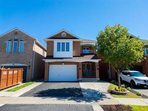 Photo 2 at 152 Monteith Crescent, Maple, Vaughan