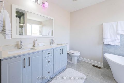 Photo 24 at 152 Monteith Crescent, Maple, Vaughan