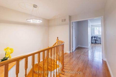 Photo 36 at 152 Monteith Crescent, Maple, Vaughan
