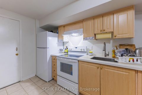 Photo 37 at 152 Monteith Crescent, Maple, Vaughan