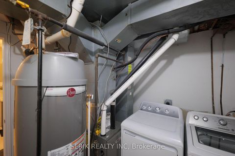 Photo 42 at 152 Monteith Crescent, Maple, Vaughan