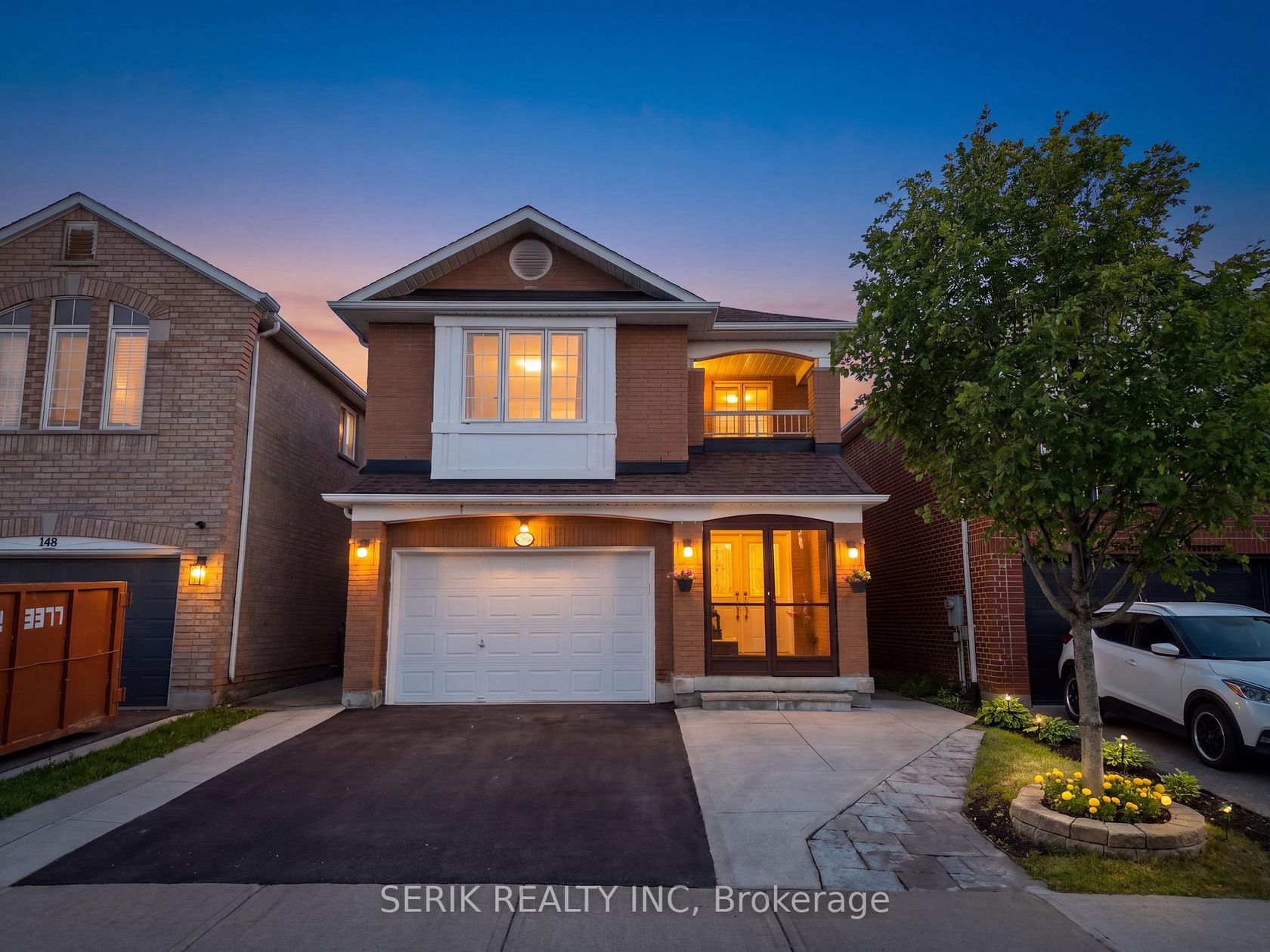 152 Monteith Crescent, Maple, Vaughan photo number 2