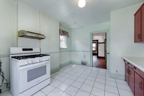 Photo 11 at 155 Earlsdale Avenue, Oakwood Village, Toronto