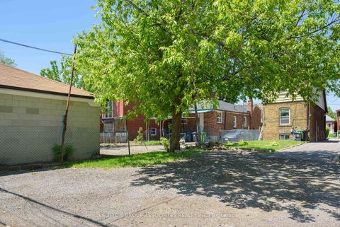 Photo 26 at 155 Earlsdale Avenue, Oakwood Village, Toronto
