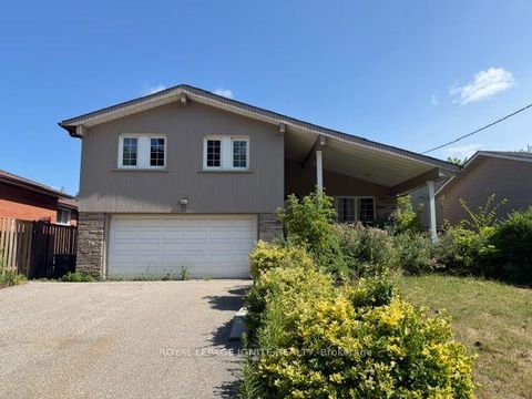Photo 0 at 11 Fulwell Crescent, York University Heights, Toronto