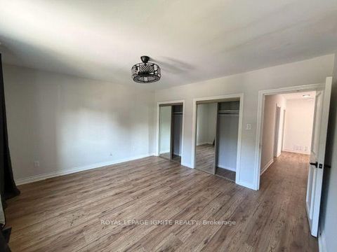 Photo 19 at 11 Fulwell Crescent, York University Heights, Toronto
