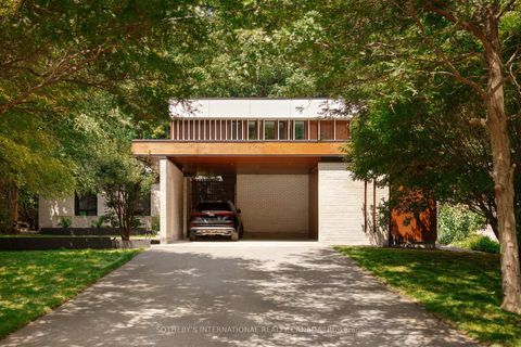 Photo 1 at 12 York Valley Crescent, York Mills, Toronto