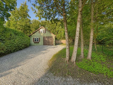 Photo 10 at 127 Lake Drive N, Historic Lakeshore Communities, Georgina