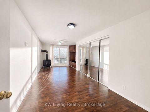 Photo 28 at 127 Lake Drive N, Historic Lakeshore Communities, Georgina