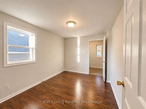 Photo 35 at 127 Lake Drive N, Historic Lakeshore Communities, Georgina