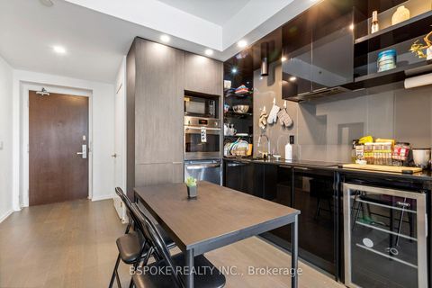 Photo 7 at 4207 - 70 Temperance Street, Bay Street Corridor, Toronto