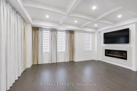 Photo 9 at 2285 Major Mackenzie Drive W, Maple, Vaughan