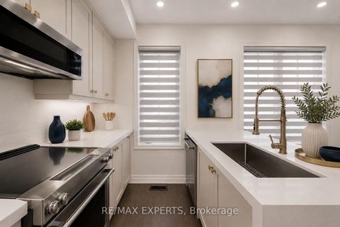 Photo 17 at 2285 Major Mackenzie Drive W, Maple, Vaughan