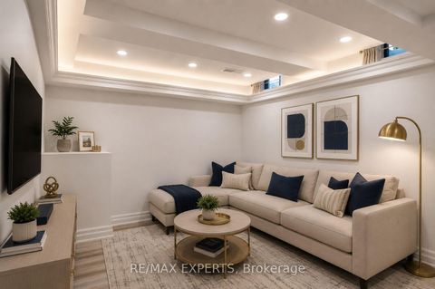 Photo 30 at 2285 Major Mackenzie Drive W, Maple, Vaughan