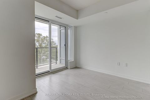 Photo 11 at 508 - 556 Marlee Avenue, Glen Park, Toronto