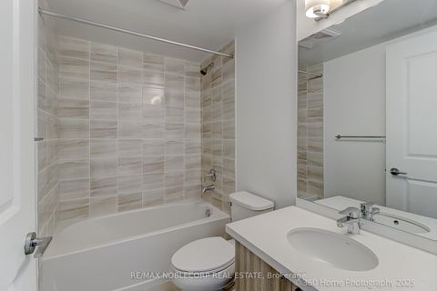 Photo 13 at 508 - 556 Marlee Avenue, Glen Park, Toronto