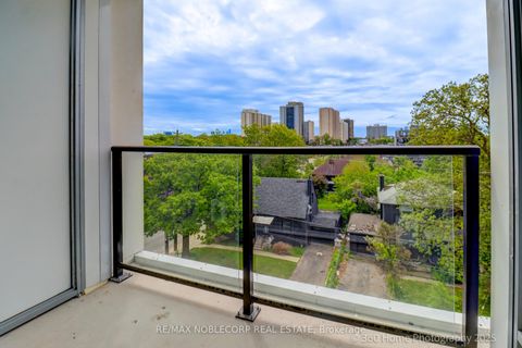 Photo 17 at 508 - 556 Marlee Avenue, Glen Park, Toronto