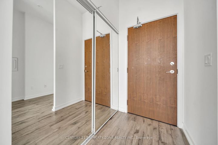 Photo 13 at Ph09 - 115 Mcmahon Drive, Bayview Village, Toronto