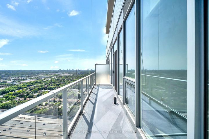 Photo 33 at Ph09 - 115 Mcmahon Drive, Bayview Village, Toronto