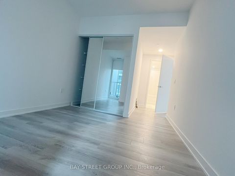 Photo 15 at 1904 - 238 Simcoe Street, Chinatown, Toronto