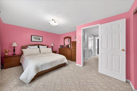 Photo 14 at 72 Rejane Crescent, Yorkhill, Vaughan