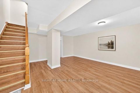 Photo 20 at 72 Rejane Crescent, Yorkhill, Vaughan