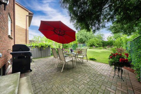 Photo 21 at 72 Rejane Crescent, Yorkhill, Vaughan