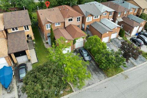 Photo 33 at 72 Rejane Crescent, Yorkhill, Vaughan