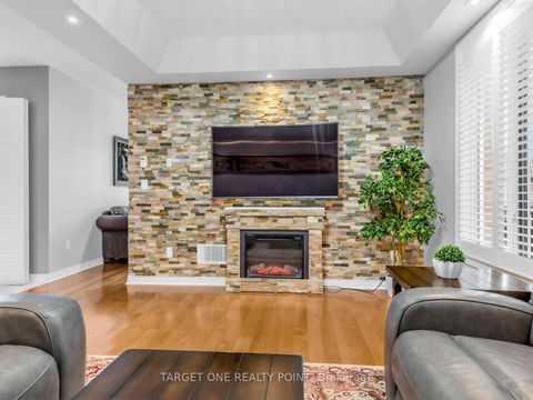 Photo 6 at 39 Riding Mountain Drive, Jefferson, Richmond Hill