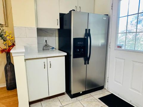Photo 9 at 115 - 2 Hedge End Road, Rouge E11, Toronto