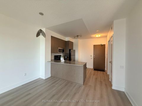 Photo 11 at 2011 - 23 Sheppard Avenue E, Willowdale East, Toronto